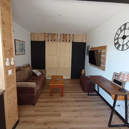 La Maison Du Bout Σπίτι διακοπών Créances